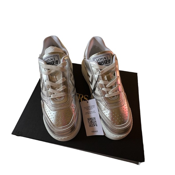 Versace Men\'s Odissea Greca Sneakers NIB 42/9